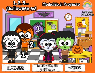 Cuatro niños disfrazados de Halloween en una colorida aula decorada con calabazas, murciélagos y telarañas. En la parte inferior aparecen tres temas de aprendizaje: diversión, resolución de problemas y contar.