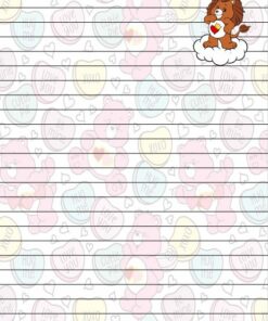 La imagen muestra un fondo con ositos cariñosos de colores pastel y corazones de caramelo con frases como 
