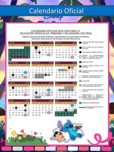 Colorido calendario escolar oficial con temática Disney para México (2025-2026), con los meses de agosto de 2025 a julio de 2026, fechas importantes marcadas y Stitch leyéndole a Lilo en la parte inferior. Bordes decorativos en rosa y azul.