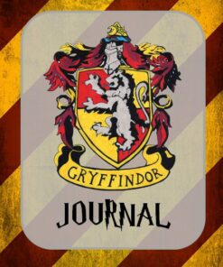 La portada del Diario de Gryffindor o Notas muestra el icónico escudo con un león rampante en dorado y rojo, rodeado por un diseño ornamentado. 