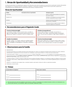 Página de informe académico en español con secciones para áreas de oportunidad, recomendaciones, observaciones de la familia y líneas para la firma. El diseño incluye cuadros de texto y áreas resaltadas para diferentes temas.