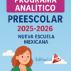 Ilustración de una mujer pelirroja sosteniendo un libro bajo el texto: "Programa Analítico Preescolar 2025-2026 | Nueva Escuela Mexicana", con cielo azul, nubes y vegetación. Perfecto para recursos educativos Preescolar 2025-2026.