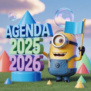 Un alegre Minion sostiene una bandera azul junto a un colorido texto en 3D en el que se lee "AGENDA 2025 2026" sobre un campo cubierto de hierba con formas geométricas y burbujas flotantes de fondo.