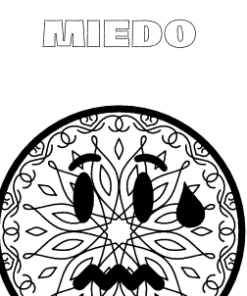 Un círculo en forma de mandala con una expresión facial de miedo, con el ceño fruncido, las cejas arqueadas y una lágrima. Encima de la cara aparece la palabra 