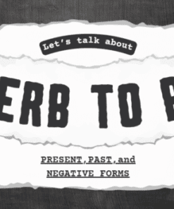 Una pancarta de papel rasgado con el texto "Hablemos del VERBO SER" en negrita, y "PRESENTE, PASADO y FORMAS NEGATIVAS" debajo, sobre un fondo de pizarra.