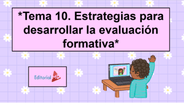 Un niño sentado en un escritorio levanta la mano mientras mira a una mujer en una computadora portátil. El fondo morado con flores blancas dice: "Tema 10. Estrategias para desarrollar la evaluación formativa". Ideal para Productos Contestados Octava Sesión CTE 2025 Preescolar.