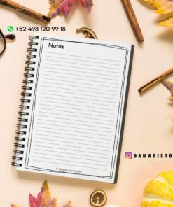 Cuaderno de espiral abierto en una página rayada titulada 
