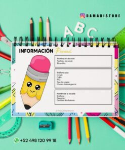 Un diseño colorido presenta un lápiz de dibujos animados con una cara sonriente sobre un cuaderno con formularios para información personal. Alrededor del cuaderno hay varios útiles escolares como tijeras, reglas y lápices de colores. Se pueden ver los datos de contacto y las redes sociales.
