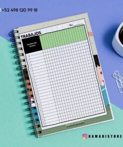 Una tabla encuadernada en espiral con la etiqueta 