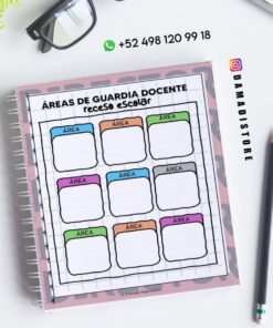 Un cuaderno de espiral con un cuadro titulado 