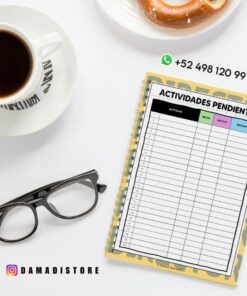 Un cuaderno con una lista de 