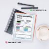 Agenda docente primaria 2025-2026 14 Sobre un cuaderno de espiral, con bolígrafos al lado y una taza de té de flores cerca, hay un descriptivo formulario de grupo. También se pueden ver los datos de contacto de WhatsApp y la cuenta de Instagram de @damadistore.