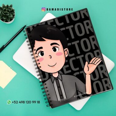 Un cuaderno con un personaje de dibujos animados.