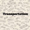 Fondo transparente con dibujos lineales de varios modos de transporte, incluidos automóviles, bicicletas, trenes, barcos y aviones, con la palabra "Recurso de clase: Transporte y colores" centrada en negrita.